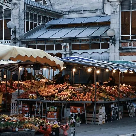 Cosy Et Calme, A Deux Pas Du Marche *