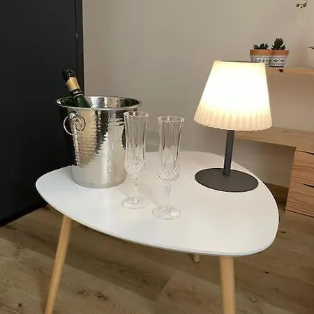 Cosy Et Calme, A Deux Pas Du Marche *